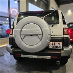 تۆیۆتا FJ کرۆزەر